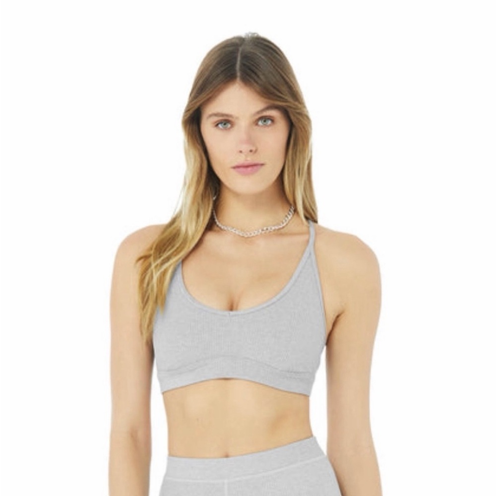 New with Tags Alo Ribbed Blissful Bra in Heather Grey